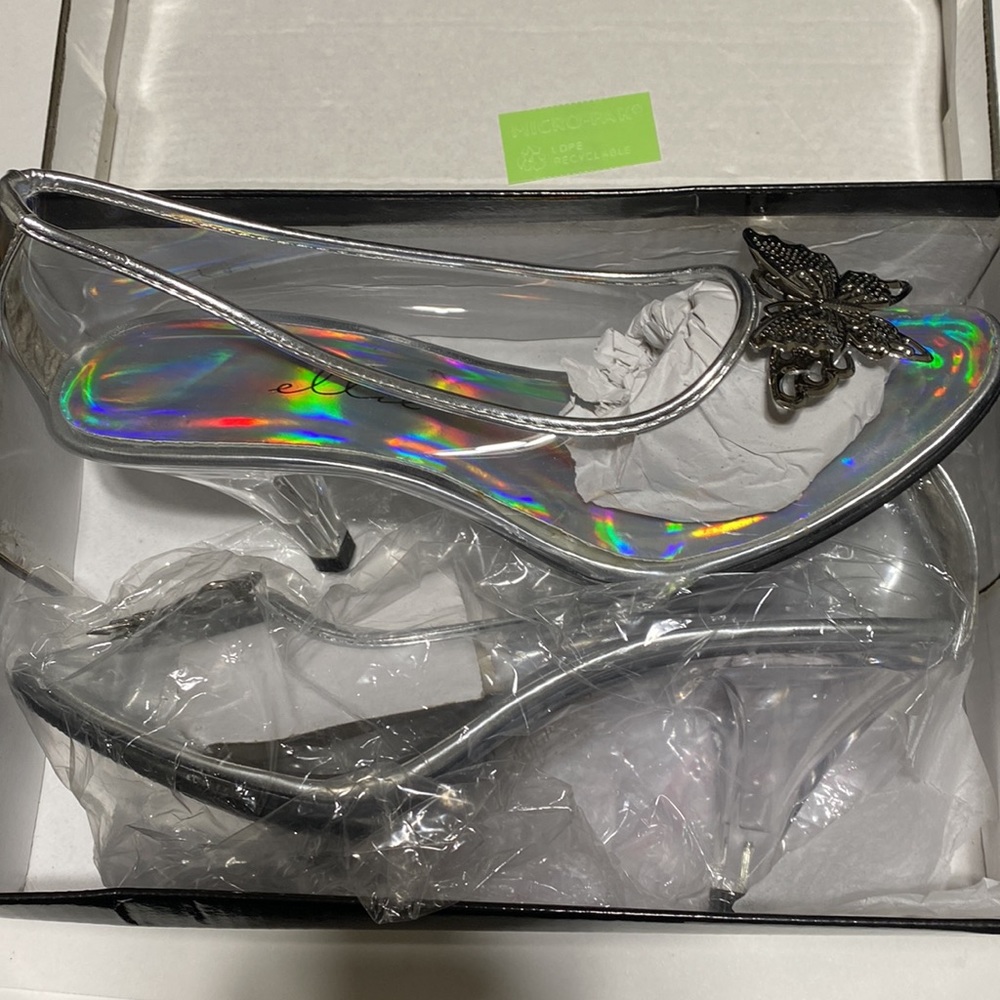 Ellie Cinderella skies size 8 - Picture 3 of 11
